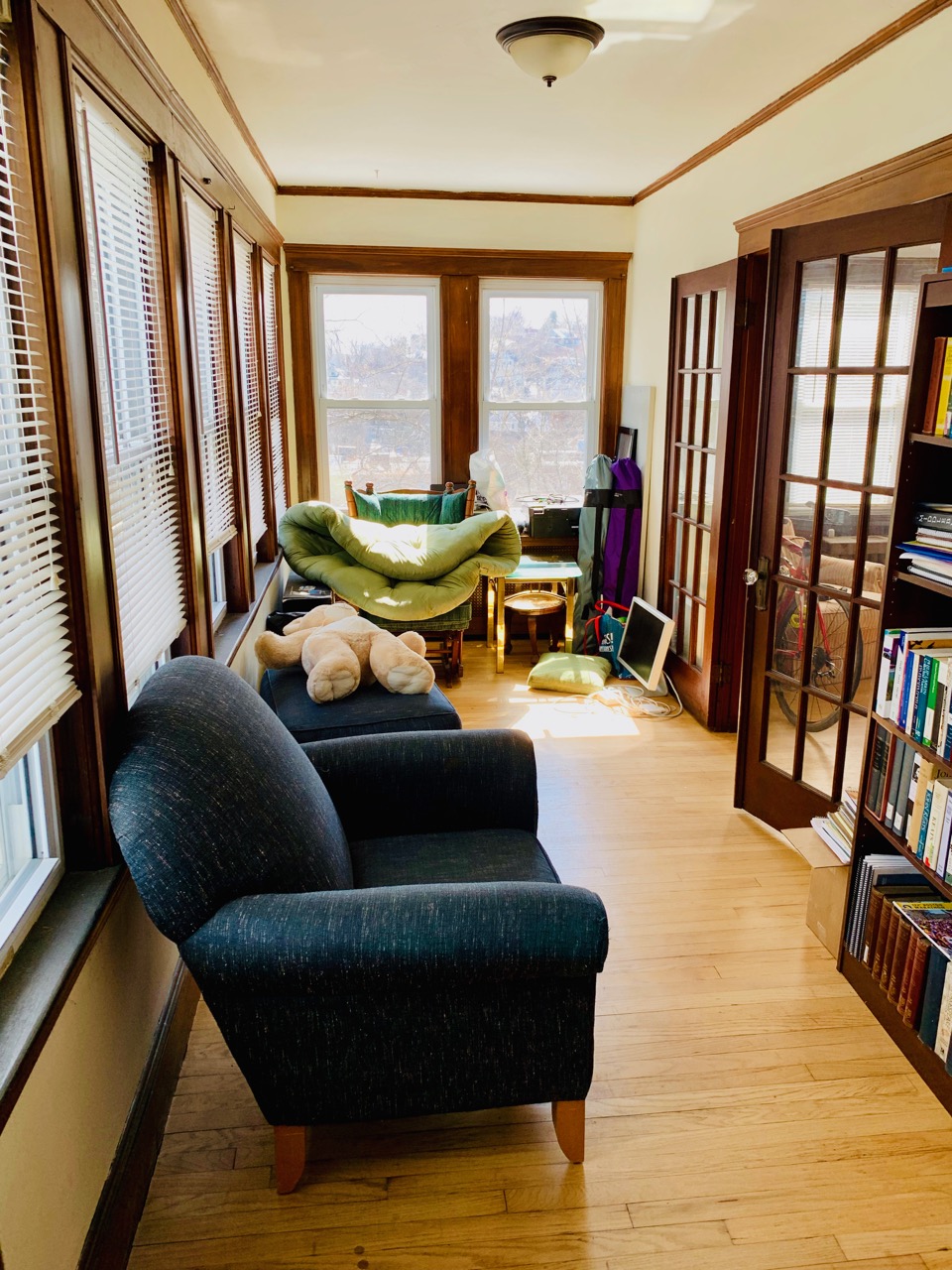 5 bed, 2 bath apartment for rent at 51 Mason Ter, Brookline — photo 6 of 23