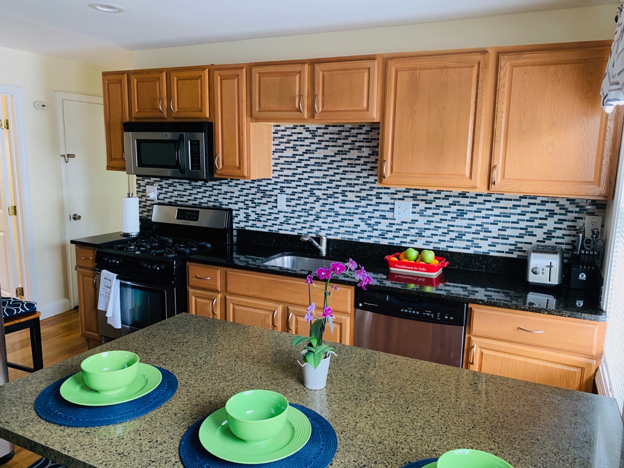 5 Lebanon Ter, Malden