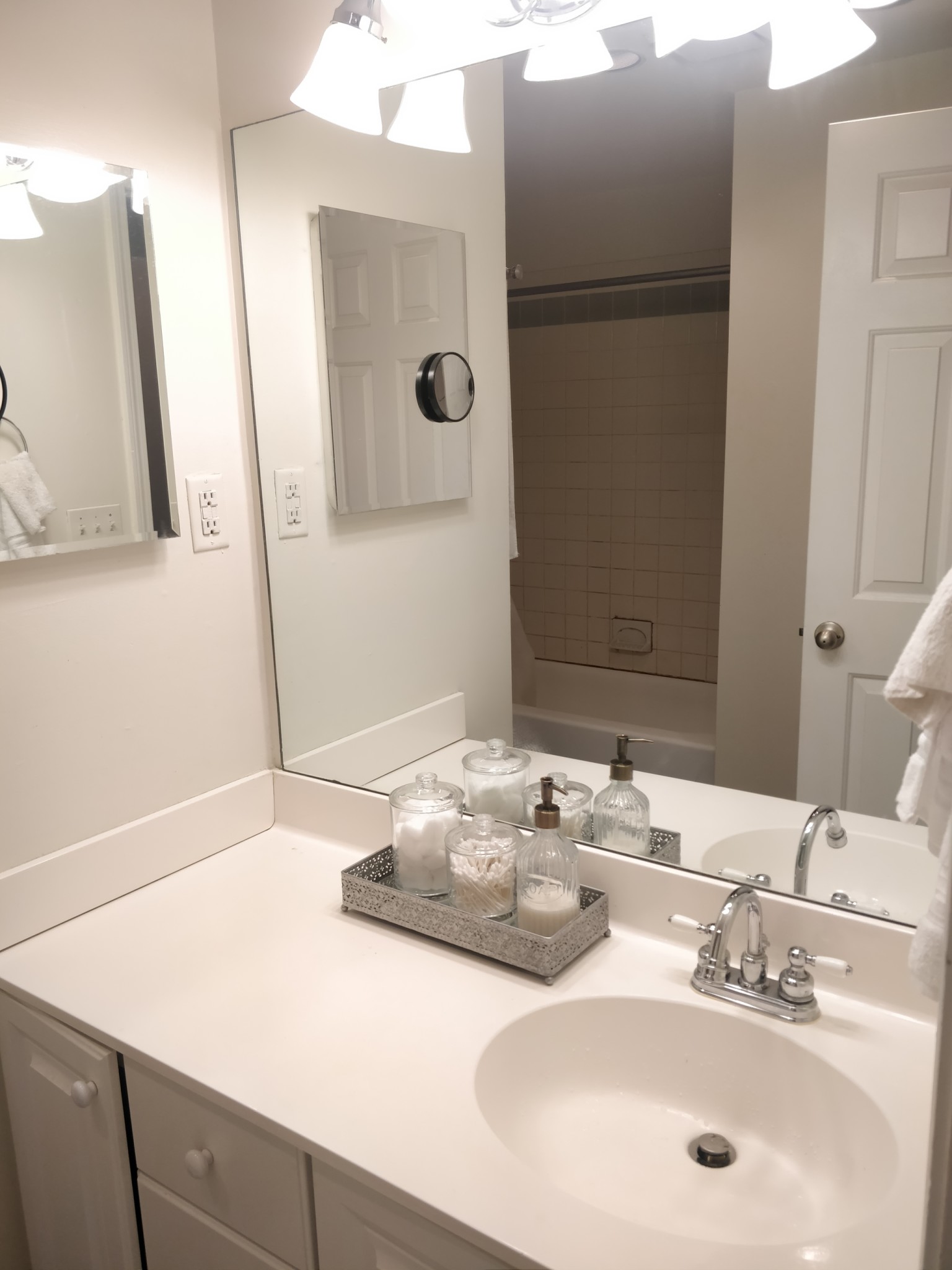 65 Glen Rd, Brookline Village