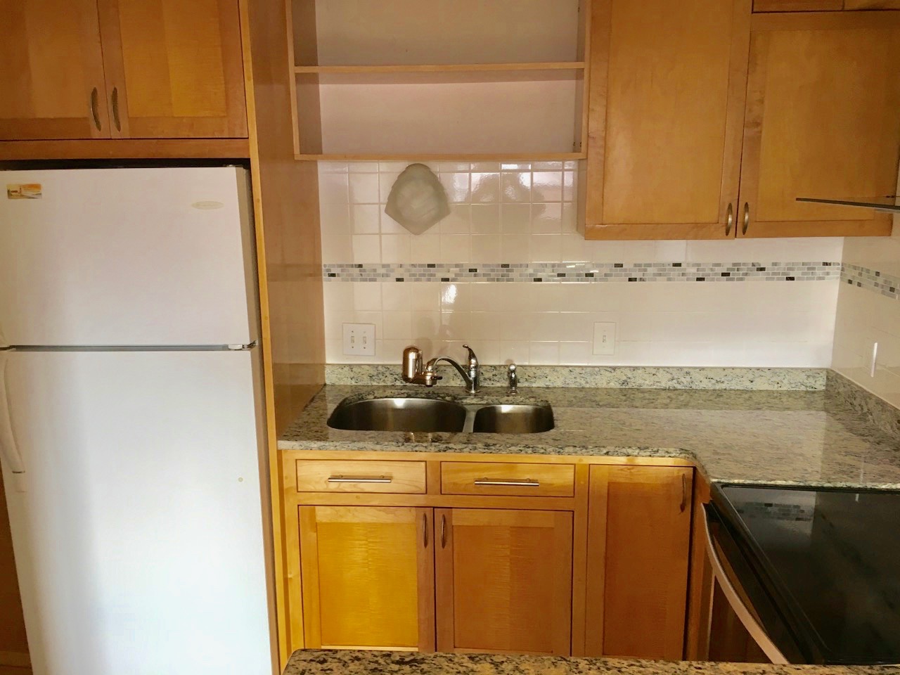 Photos of apartment on Commonwealth Ct.,Boston MA 02135
