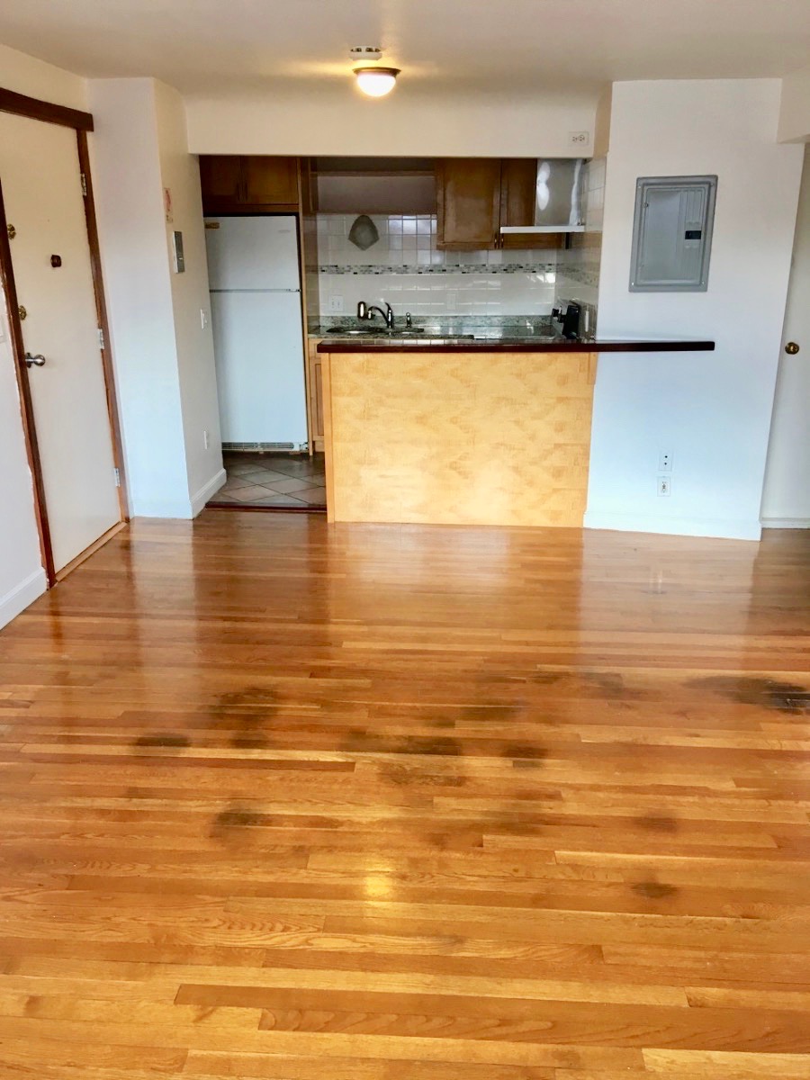 Photos of apartment on Commonwealth Ct.,Boston MA 02135