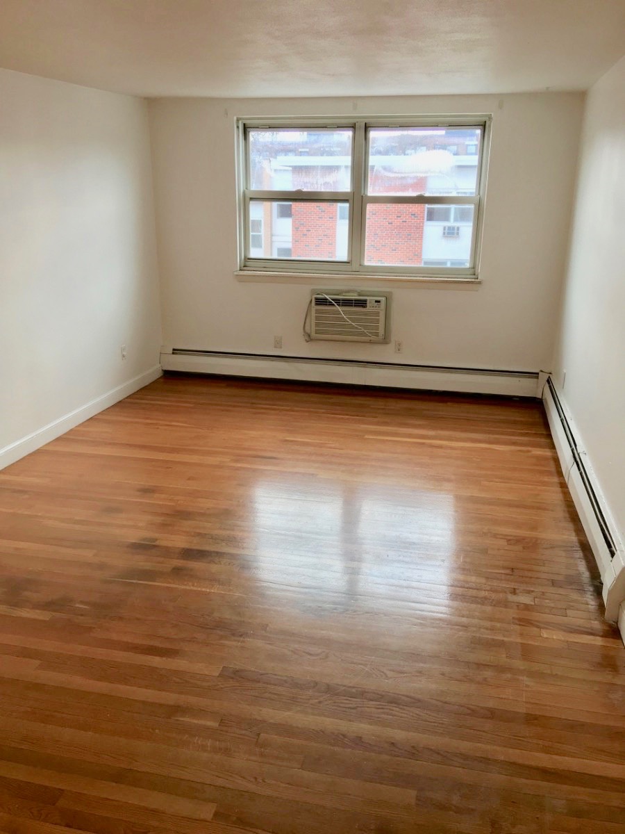 Photos of apartment on Commonwealth Ct.,Boston MA 02135