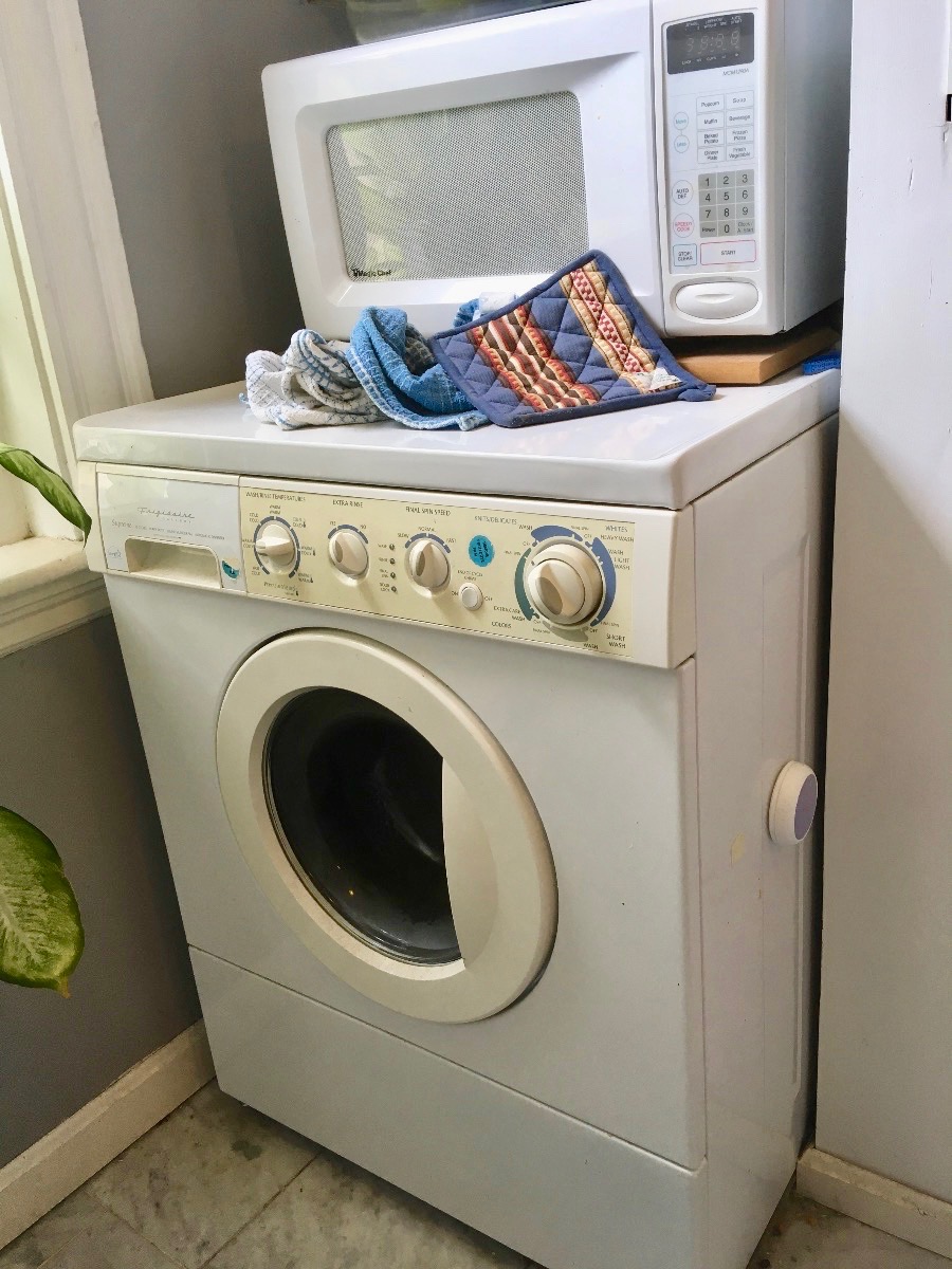 2 bed, 1 bath apartment for rent at 26 Park Vale Ave Unit 12, Allston — photo 5 of 15