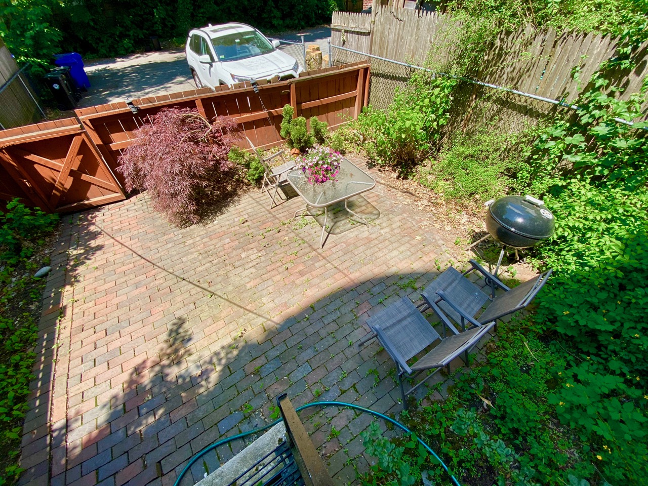 1738 Beacon St, Allston