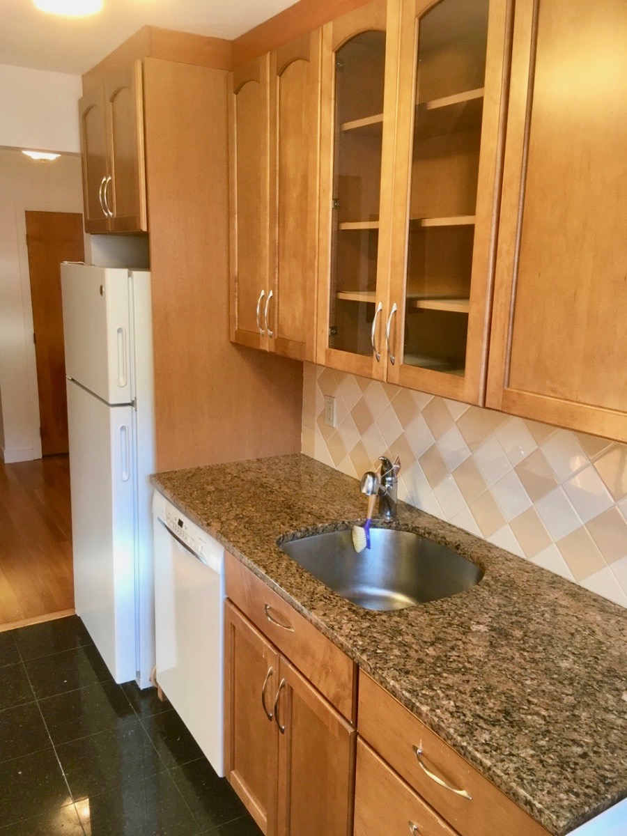 7 Commonwealth Ct, Brighton