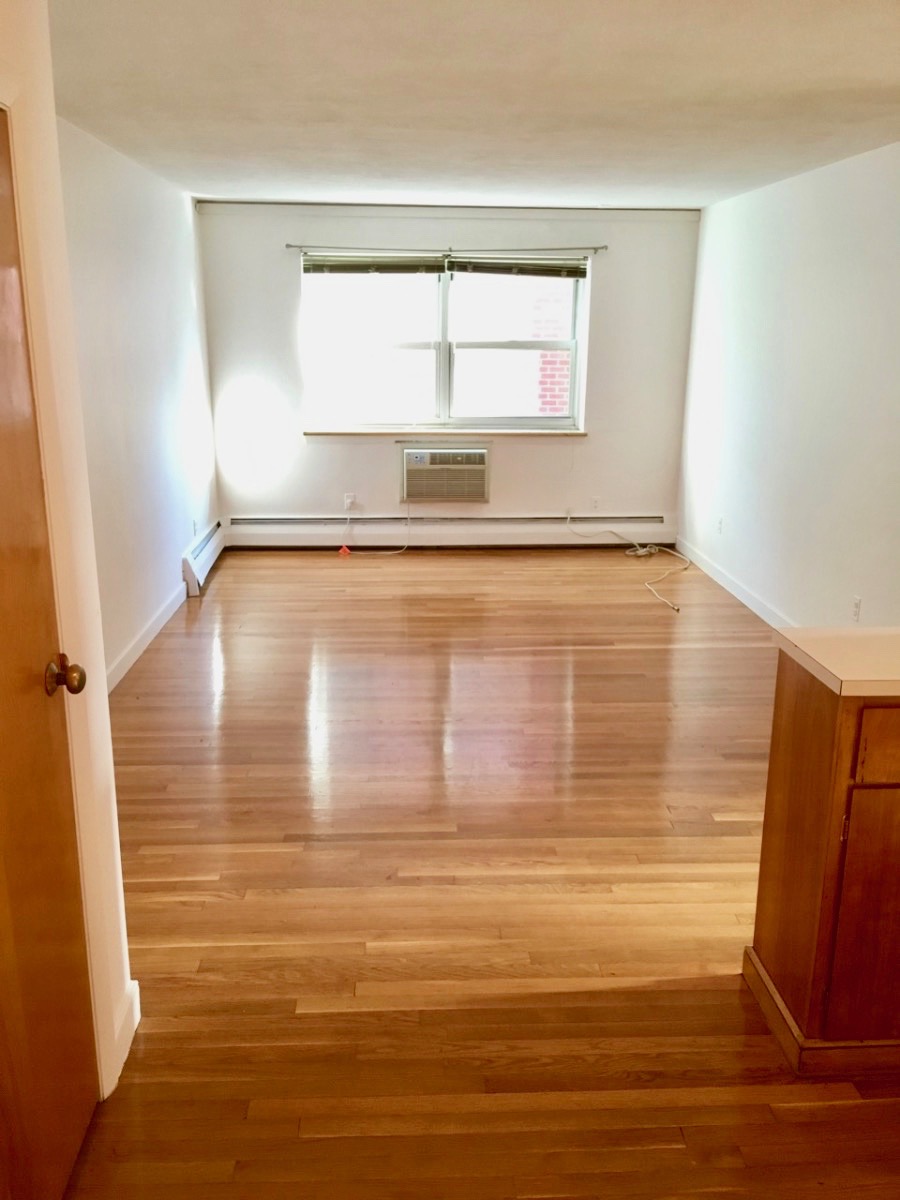 7 Commonwealth Ct, Brighton