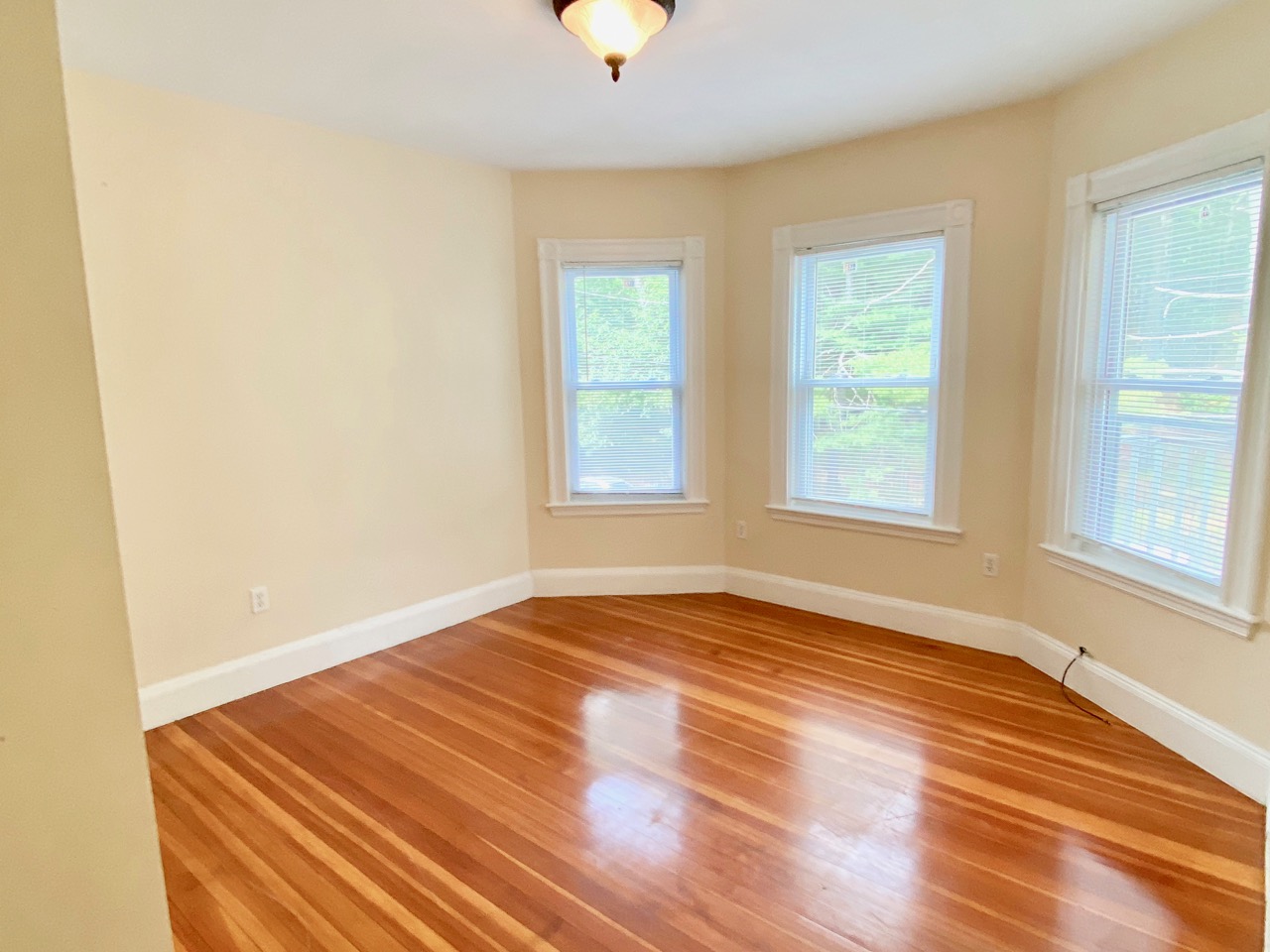 65 Walk Hill St, Jamaica Plain