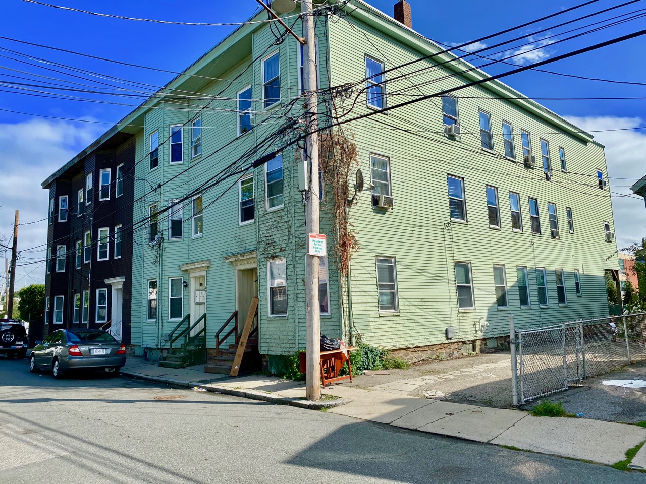 Photos of apartment on Windom St.,Boston MA 02134