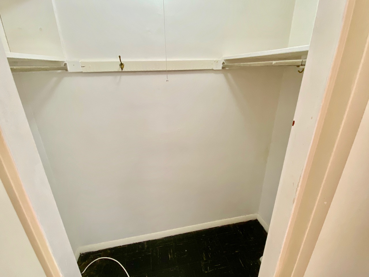 6 Whittier Pl, West End