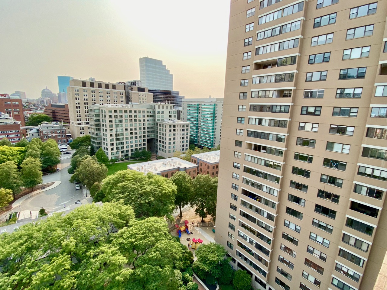 6 Whittier Pl, West End