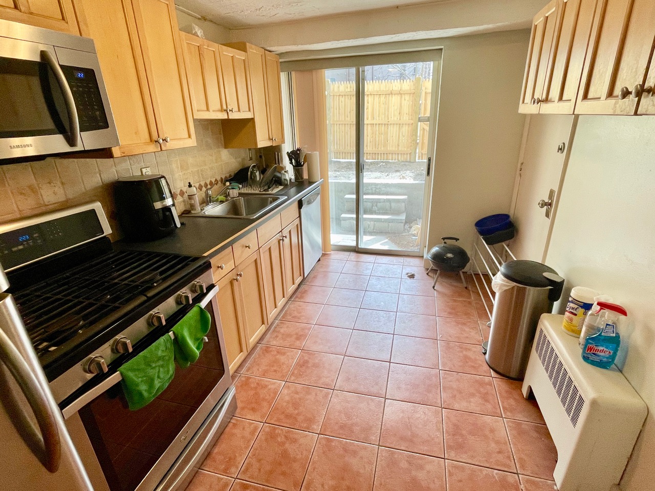 2 bed, 1 bath apartment for rent at 1714 Commonwealth Ave Unit 1, Brighton — photo 4 of 14
