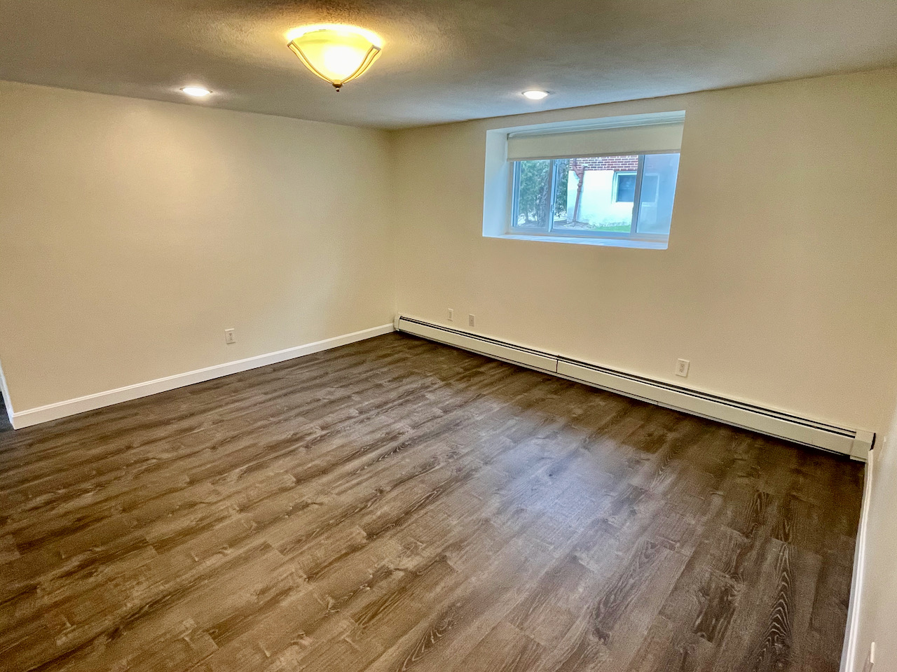 2 bed, 1 bath apartment for rent at 20 Bryon Rd Unit 2, Roxbury — photo 2 of 14