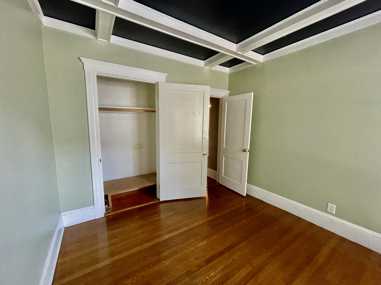 Photos of apartment on Commonwealth Ave.,Boston MA 02135