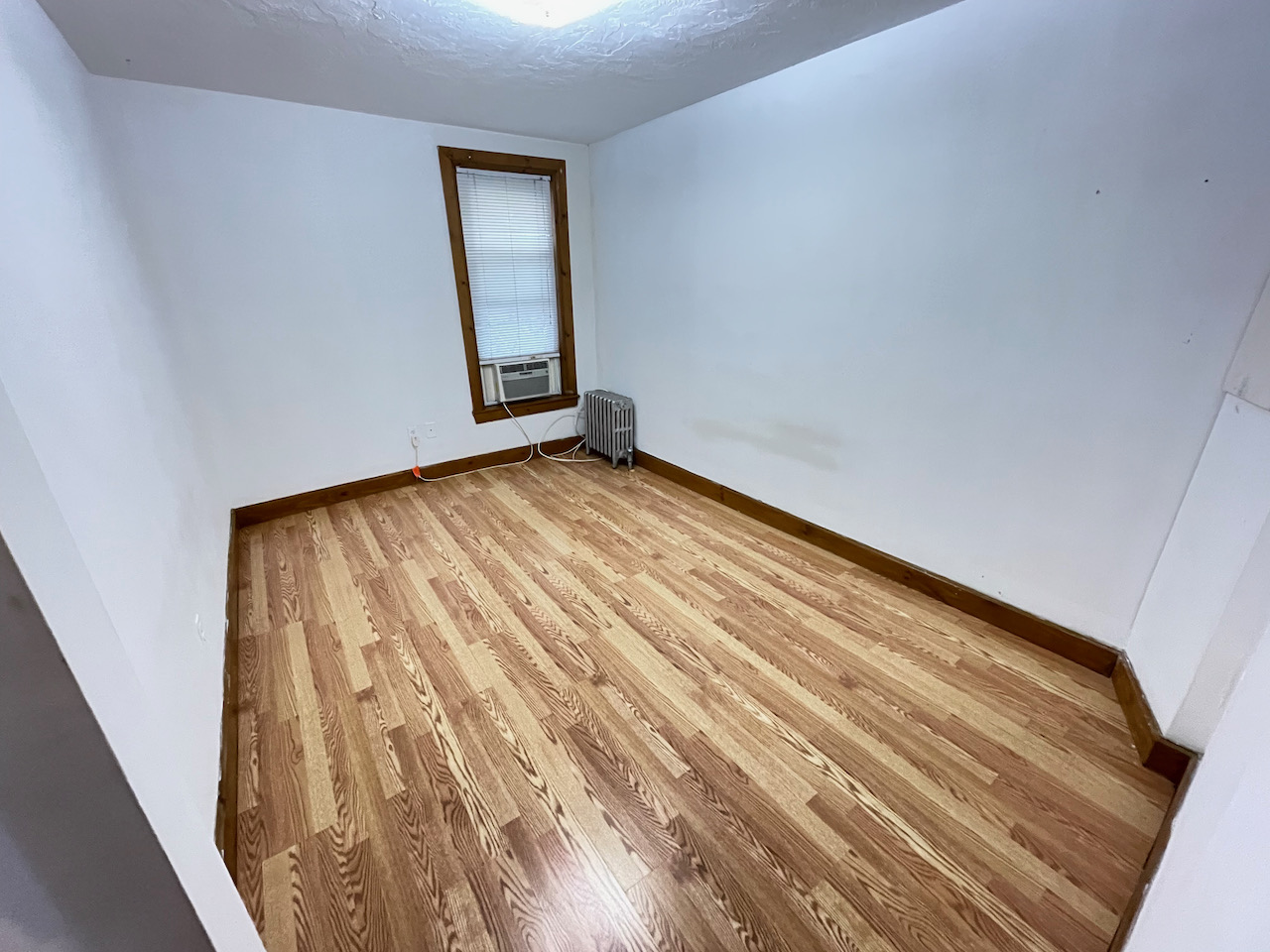 2 bed, 1 bath apartment for rent at 28 Foster St Unit 1, Brighton — photo 7 of 12