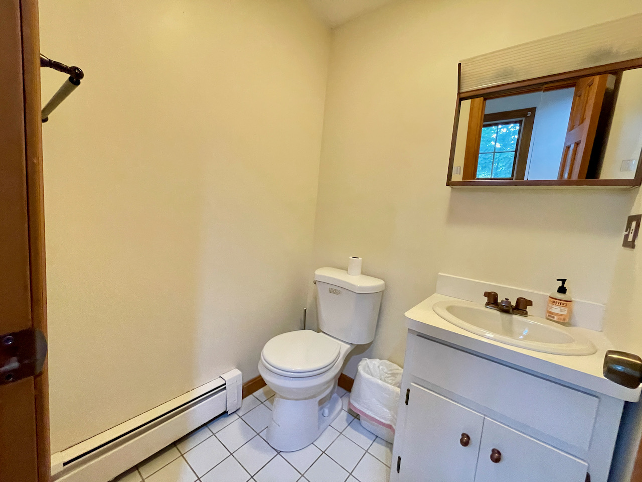 2 bed, 1.5 bath apartment for rent at 89 Nottinghill Rd Unit 0, Brighton — photo 9 of 26
