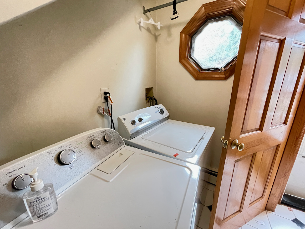 2 bed, 1.5 bath apartment for rent at 89 Nottinghill Rd Unit 0, Brighton — photo 22 of 26