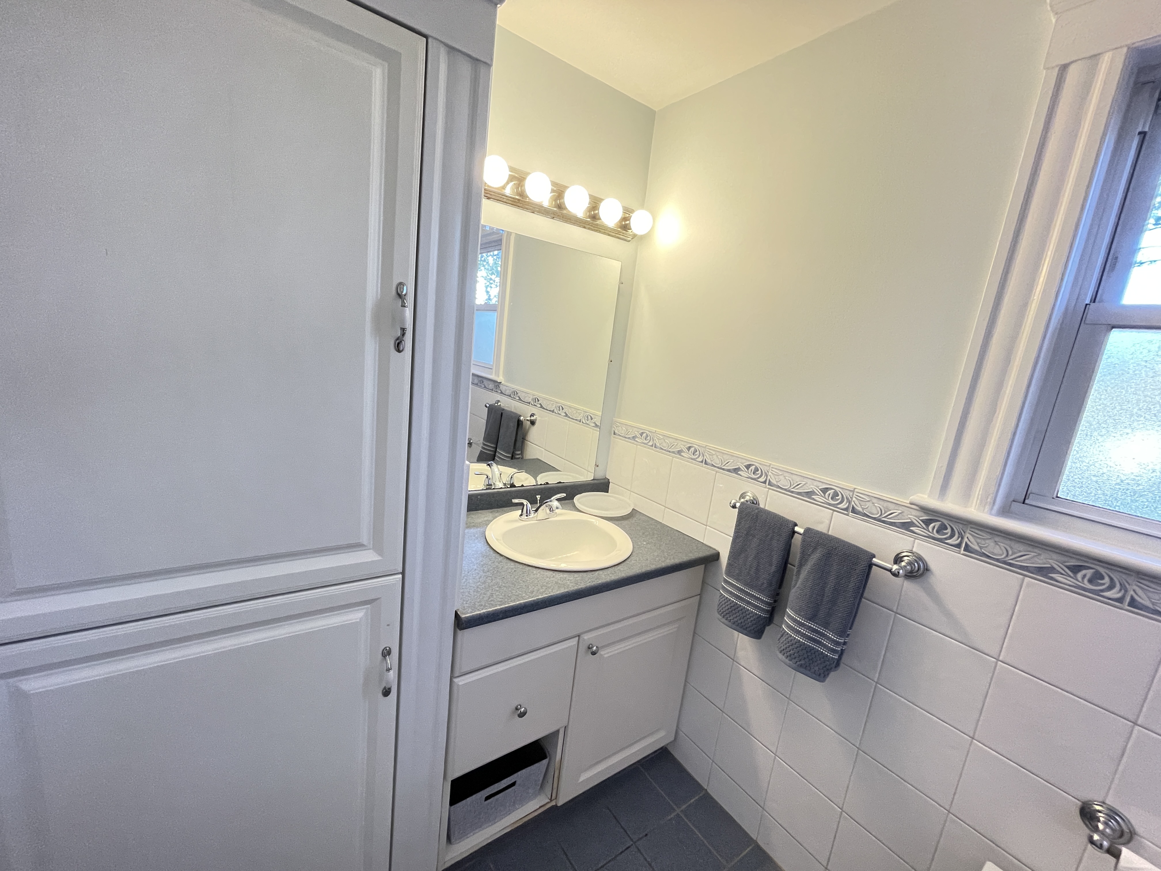 2.5 bed, 1 bath apartment for rent at 7 Riverview Rd Unit 2, Brighton — photo 12 of 26