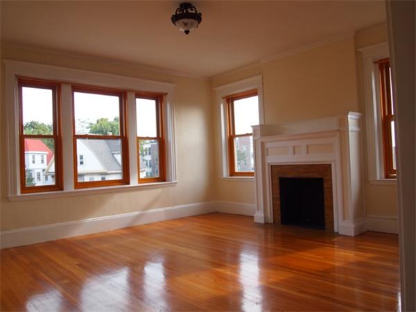 2 bed, 1 bath apartment for rent at 6 Radcliffe Rd Unit 6, Allston — photo 2 of 10