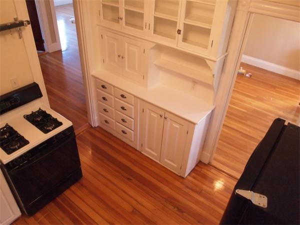 2 bed, 1 bath apartment for rent at 6 Radcliffe Rd Unit 6, Allston — photo 4 of 10