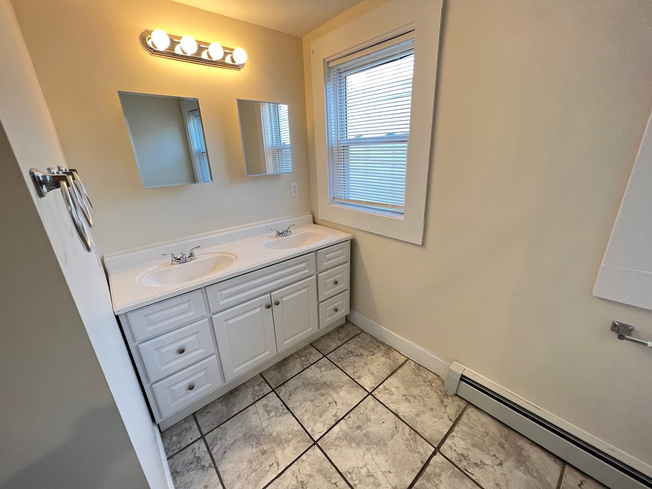 27 Wolcott St, Dorchester