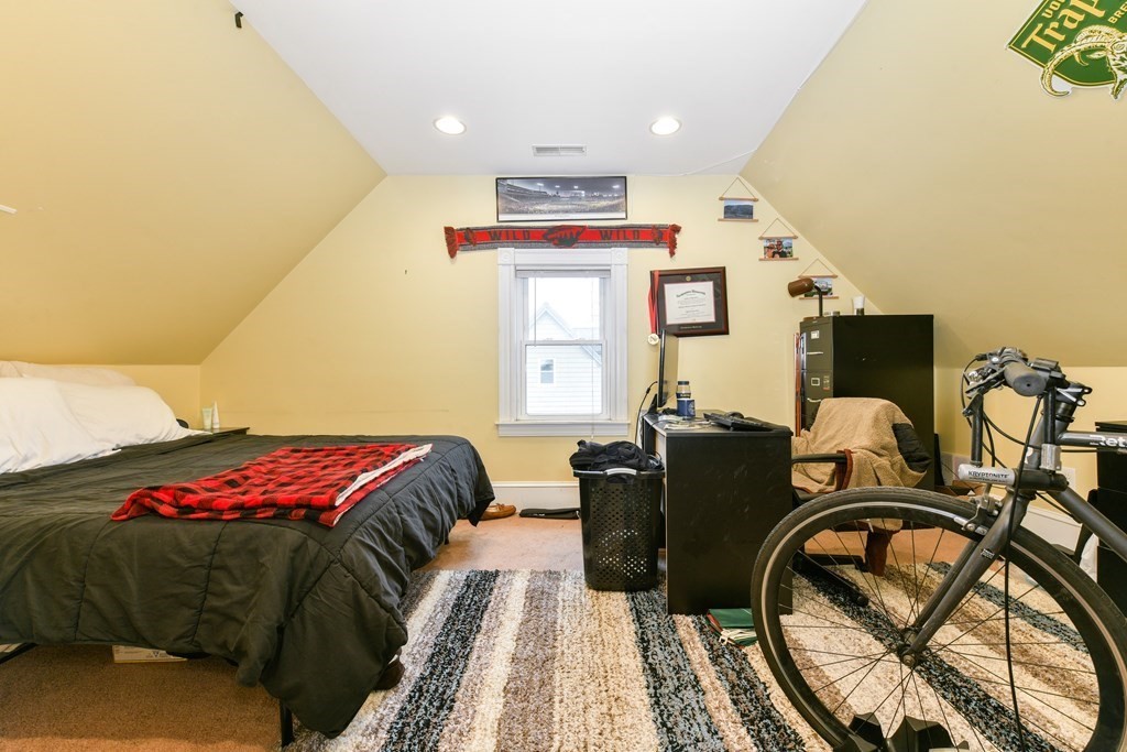 6 Windom St, Allston