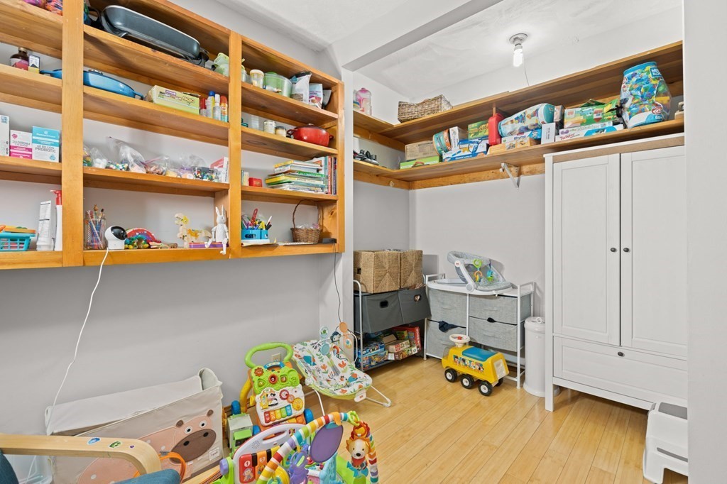 46 Riverdale St, Allston