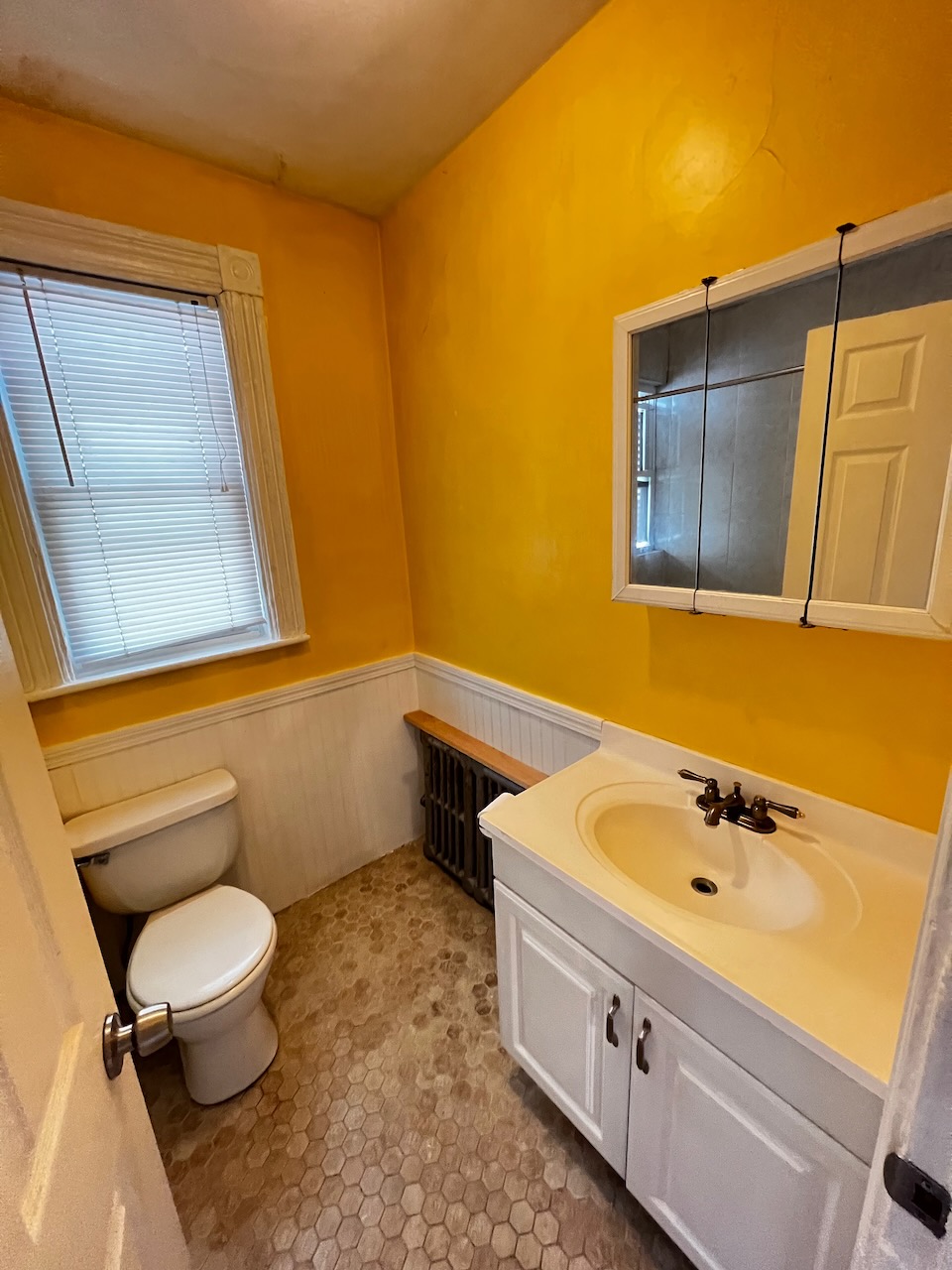 10 Rossmore Rd, Jamaica Plain