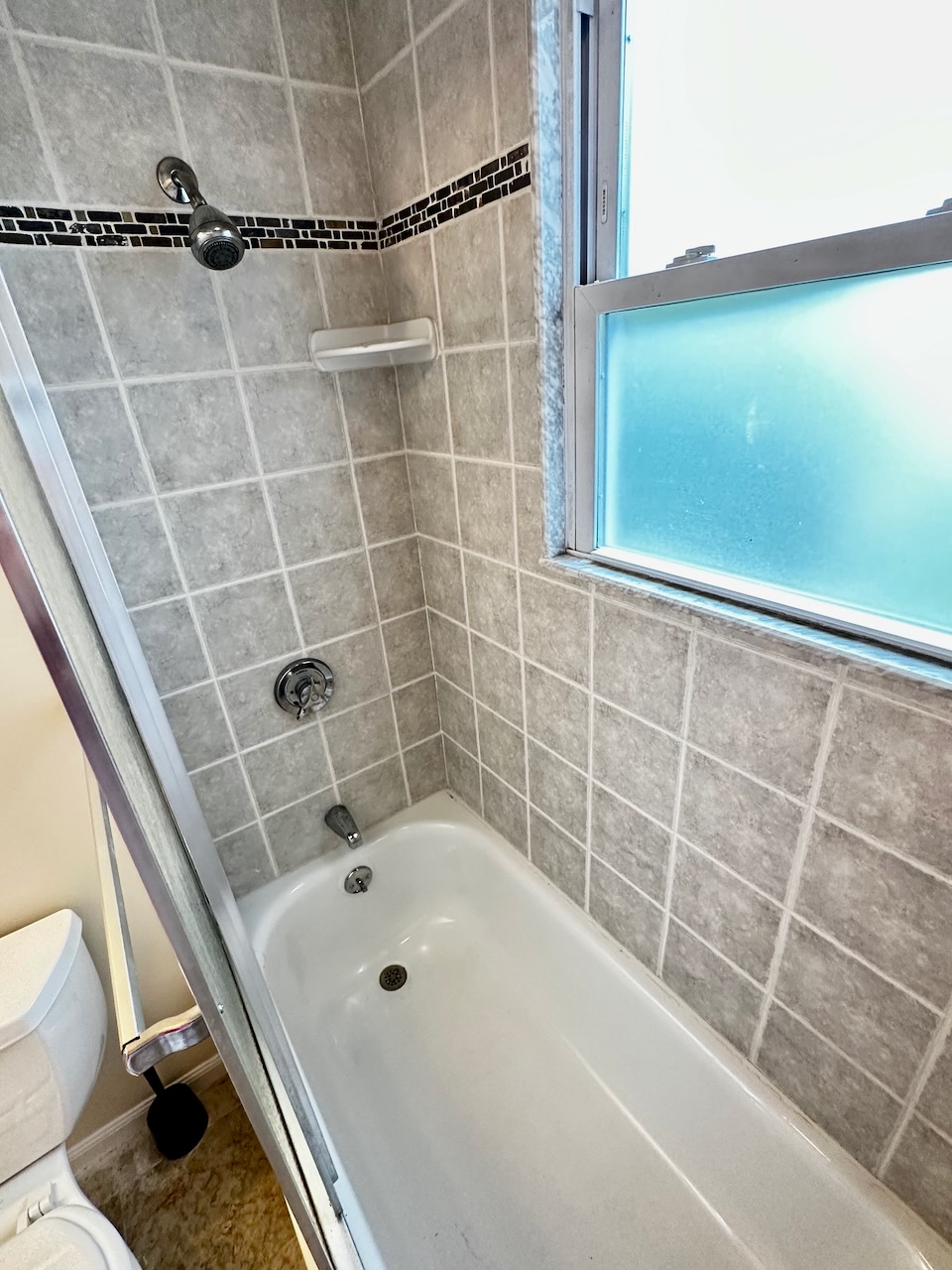 27 Heath St, Chestnut Hill