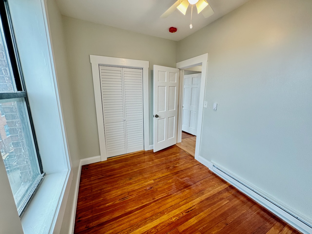 15 Linden St, Allston