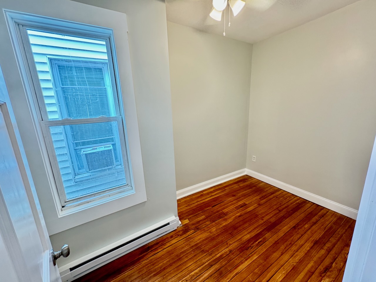 15 Linden St, Allston