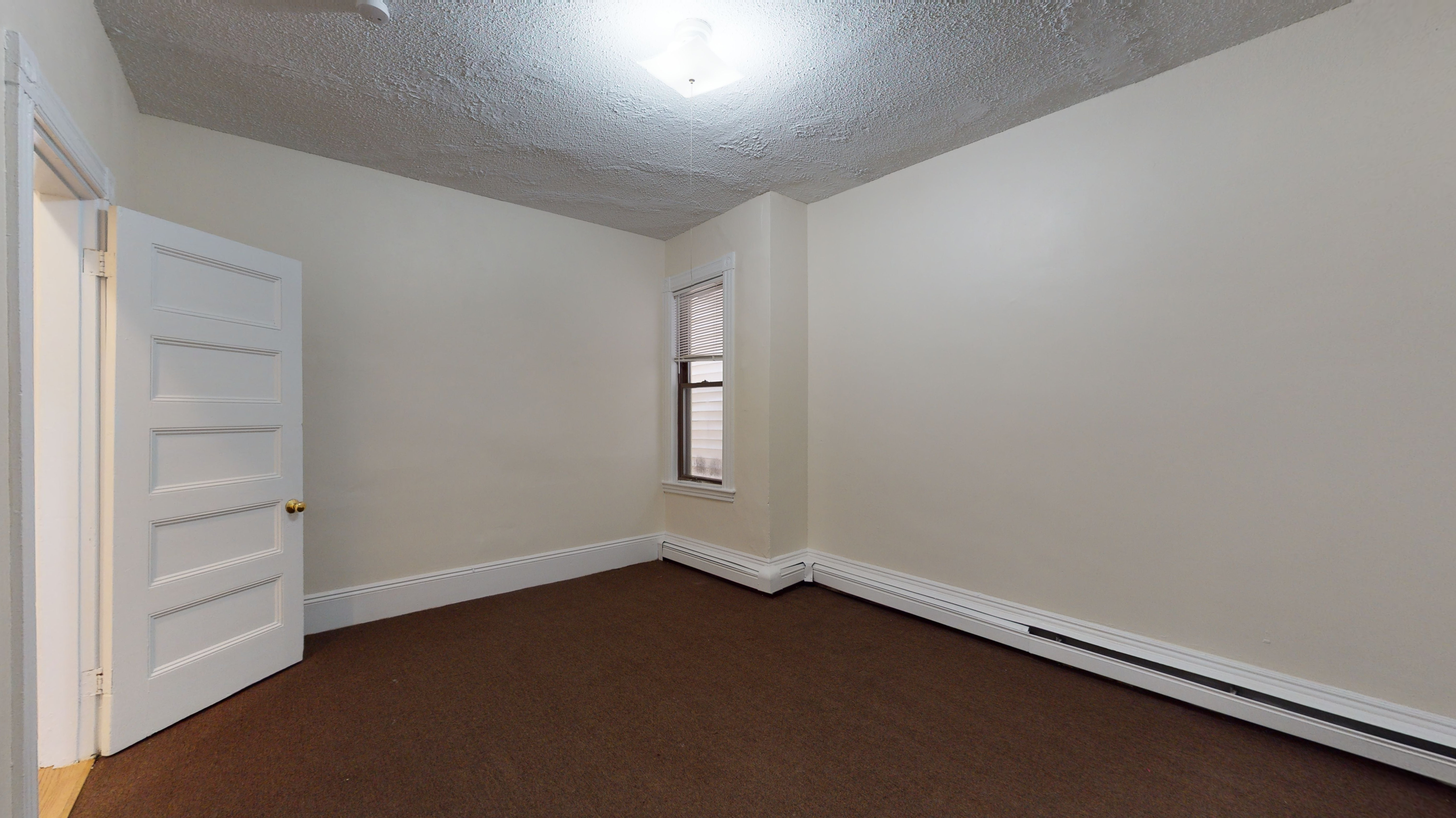 Photos of apartment on Linden St.,Boston MA 02134