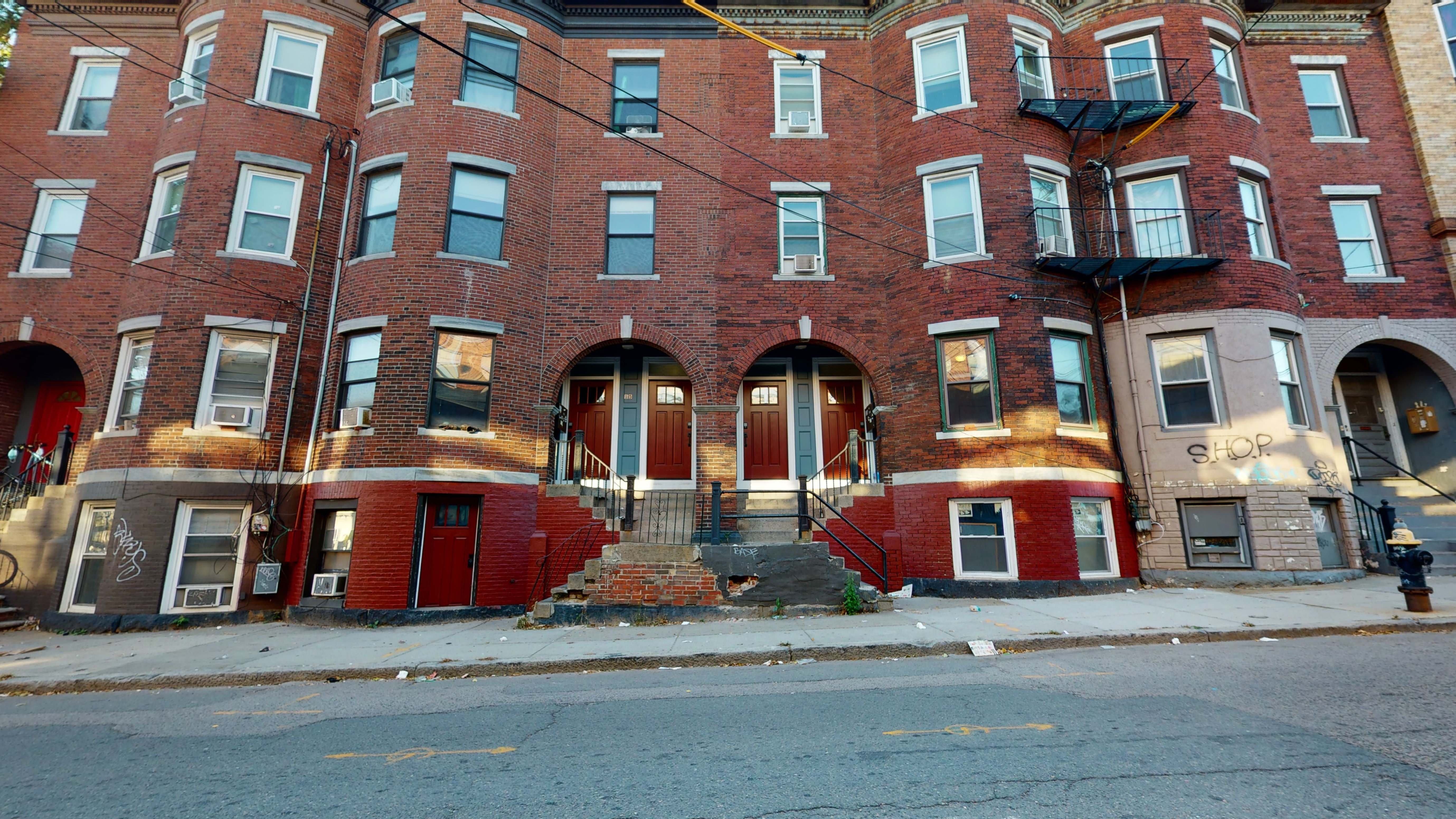 Photos of apartment on Linden St.,Boston MA 02134