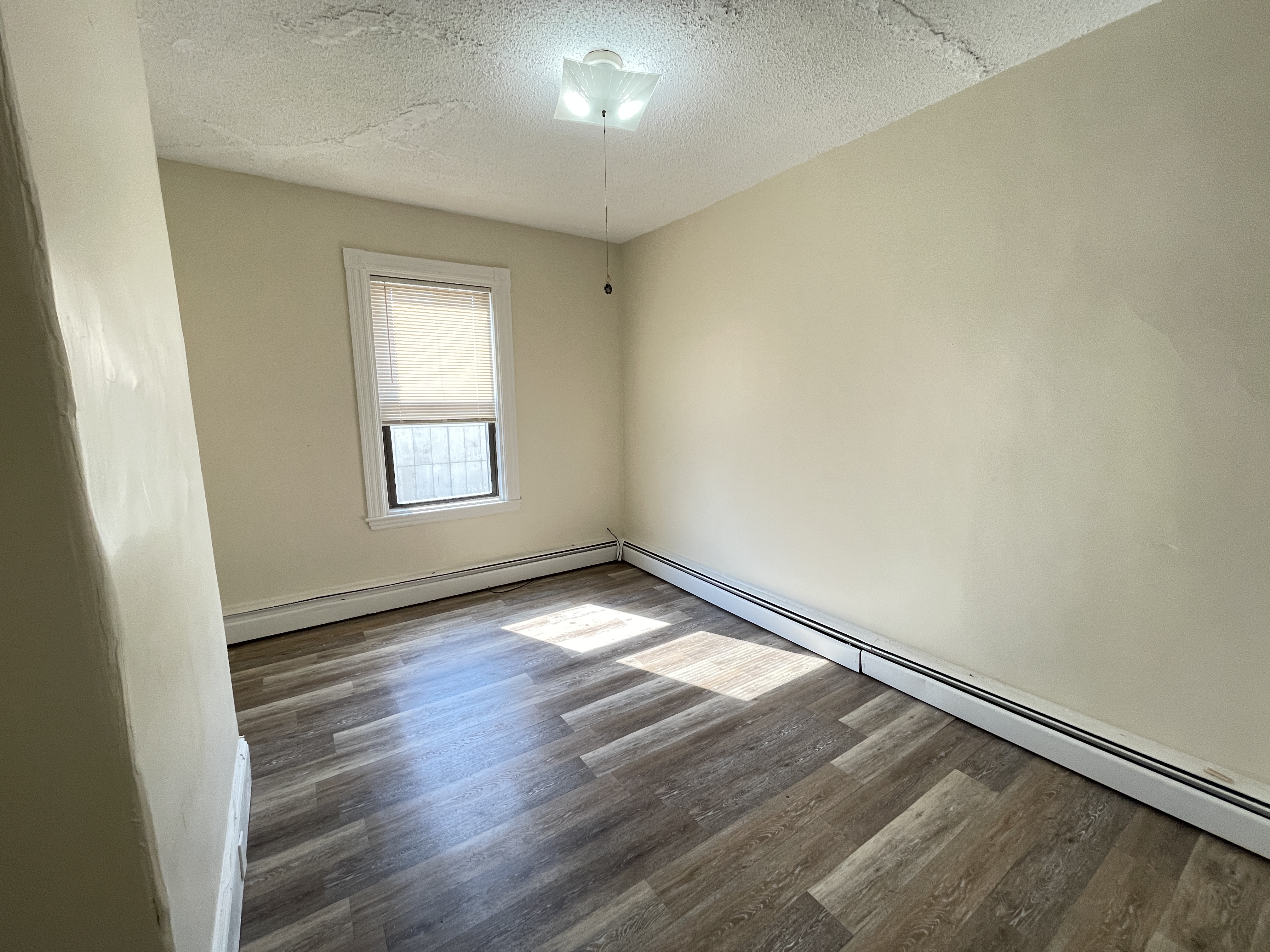 Photos of apartment on Linden St.,Boston MA 02134
