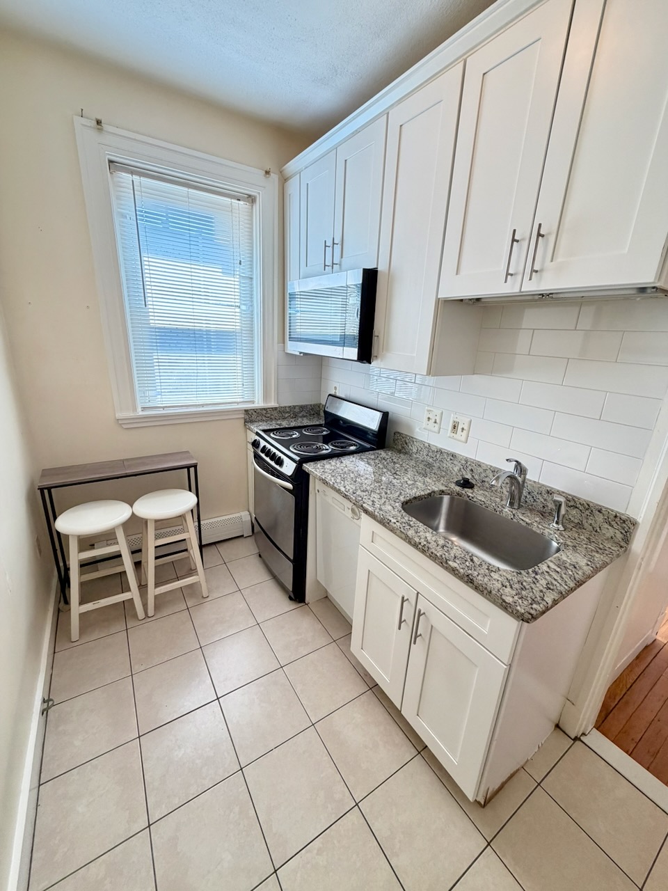 Photos of apartment on Commonwealth Ave.,Boston MA 02135
