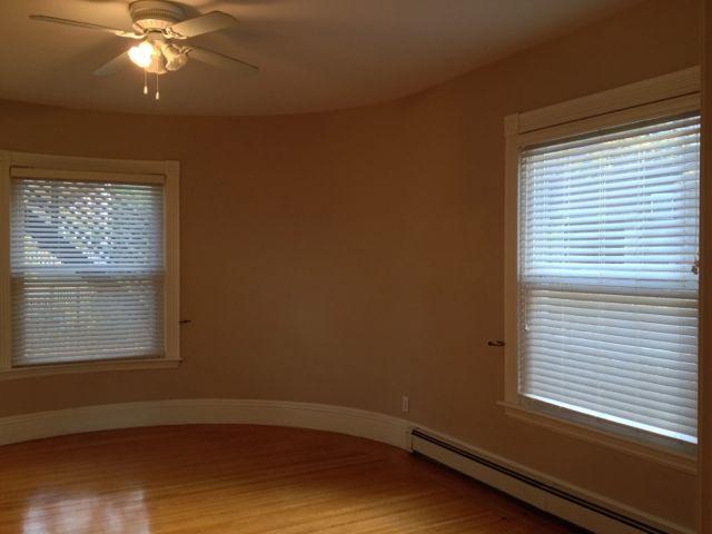 2 bed, 1 bath apartment for rent at 139 Winthrop Rd Unit 1, Washington Square — photo 3 of 14