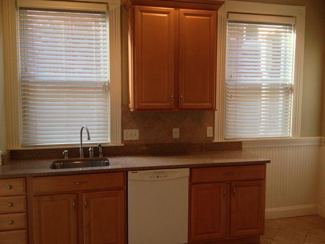 2 bed, 1 bath apartment for rent at 139 Winthrop Rd Unit 1, Washington Square — photo 9 of 14