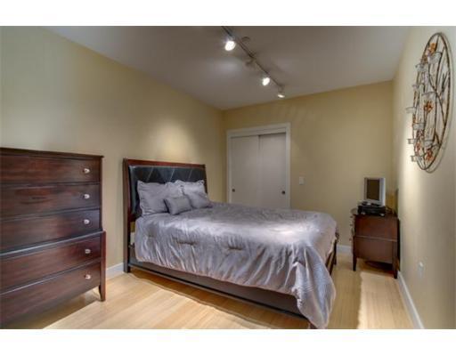 99 Chestnut Hill Ave, Brighton