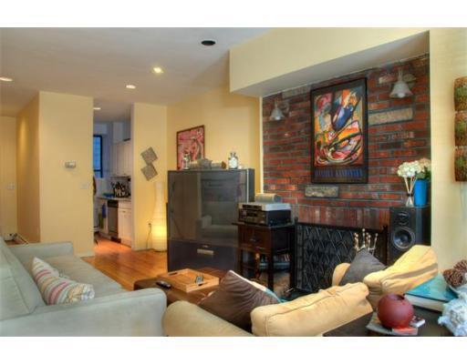 Photos of apartment on Marlborough St.,Boston MA 02115