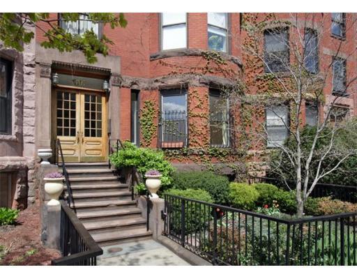 Photos of apartment on Commonwealth Ave.,Boston MA 02115