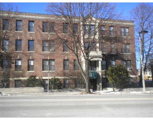 185 Chestnut Hill Ave, Brighton