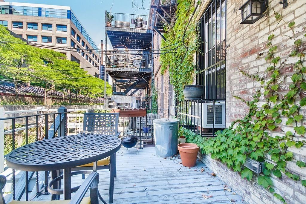 2 bed, 1 bath apartment for rent at 103 East Brookline St Unit 3, South End — photo 9 of 11