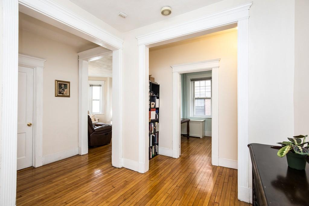 5 Spofford Rd, Allston