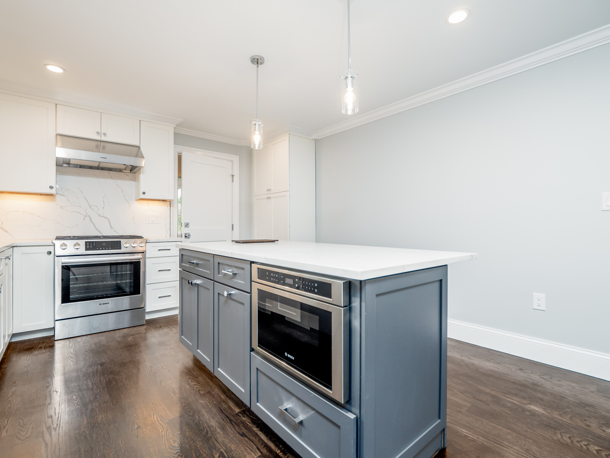 3 bed, 2 bath apartment for rent at 31 Heath St Unit 1, Brookline — photo 7 of 25