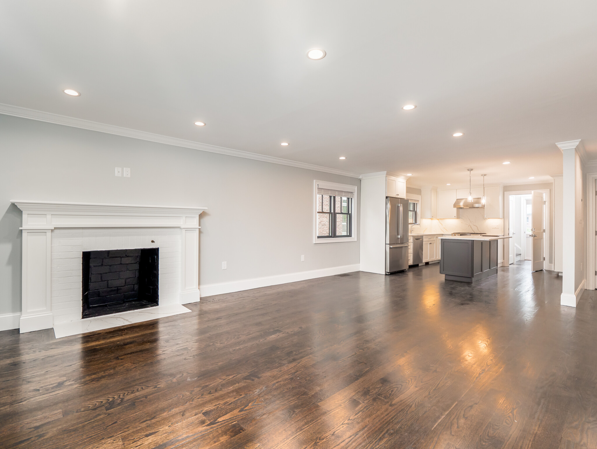 3 bed, 2 bath apartment for rent at 31 Heath St Unit 1, Brookline — photo 2 of 25