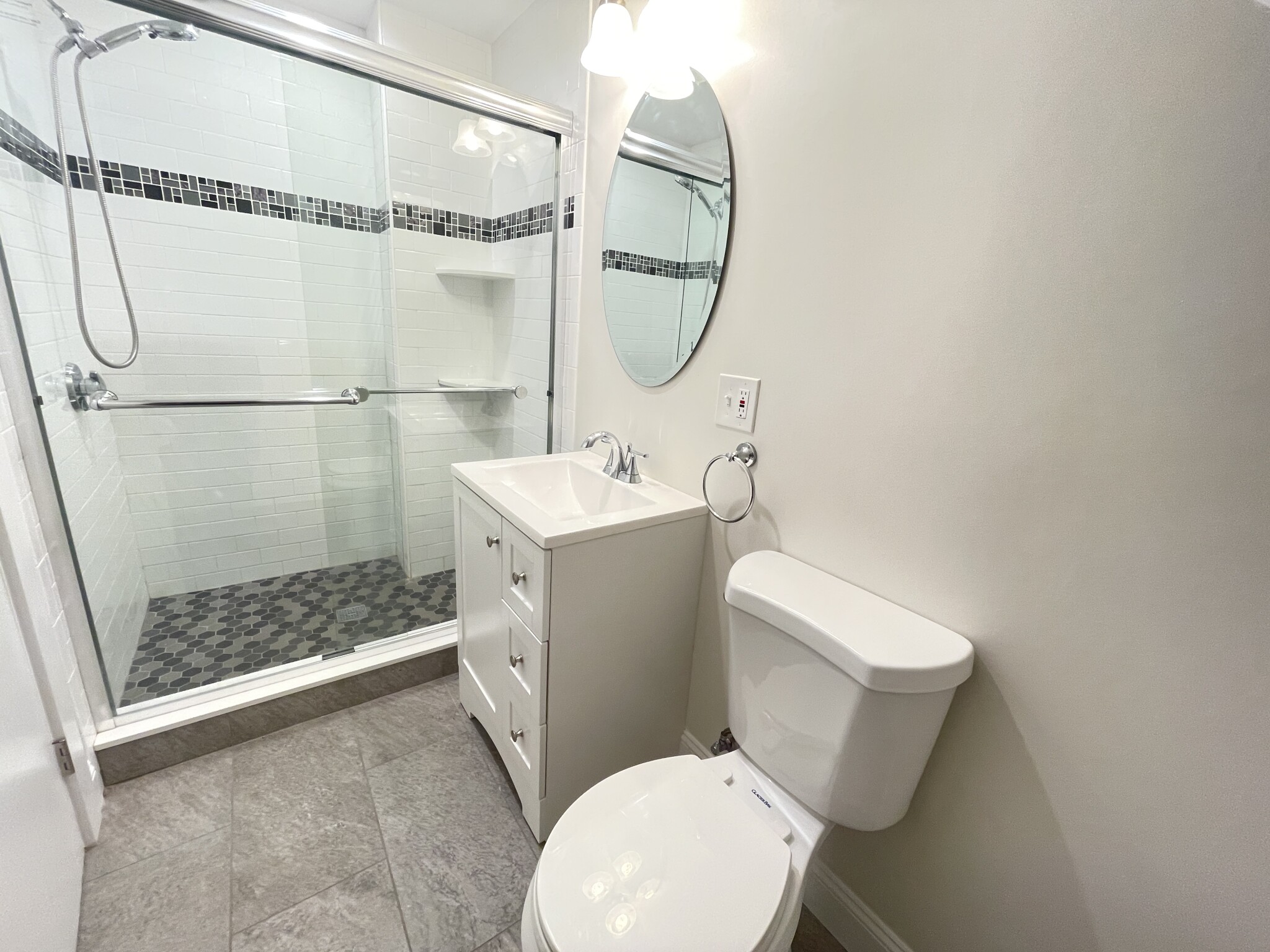 4 bed, 2 bath apartment for rent at 32 Foster St, Brighton — photo 11 of 17