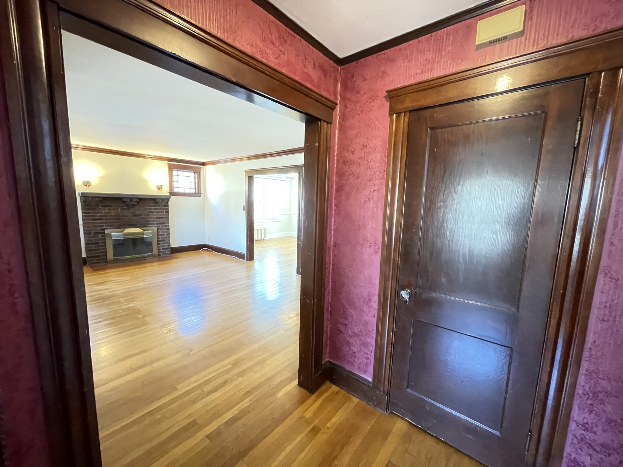 2 bed, 1 bath apartment for rent at 7 Riverview Rd Unit 2+ BED, Brighton — photo 19 of 26