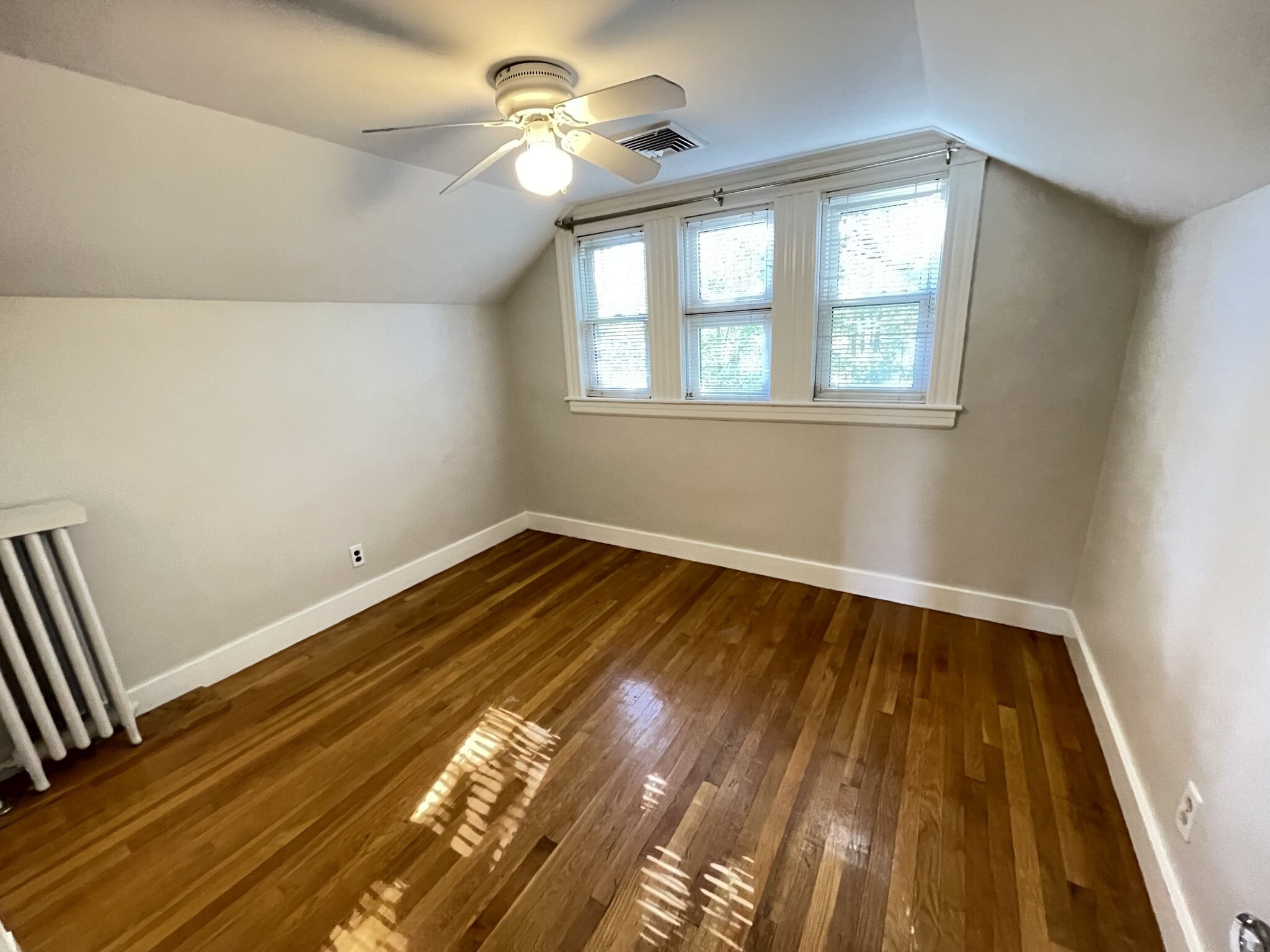 2 bed, 1 bath apartment for rent at 7 Riverview Rd Unit 2+ BED, Brighton — photo 25 of 26