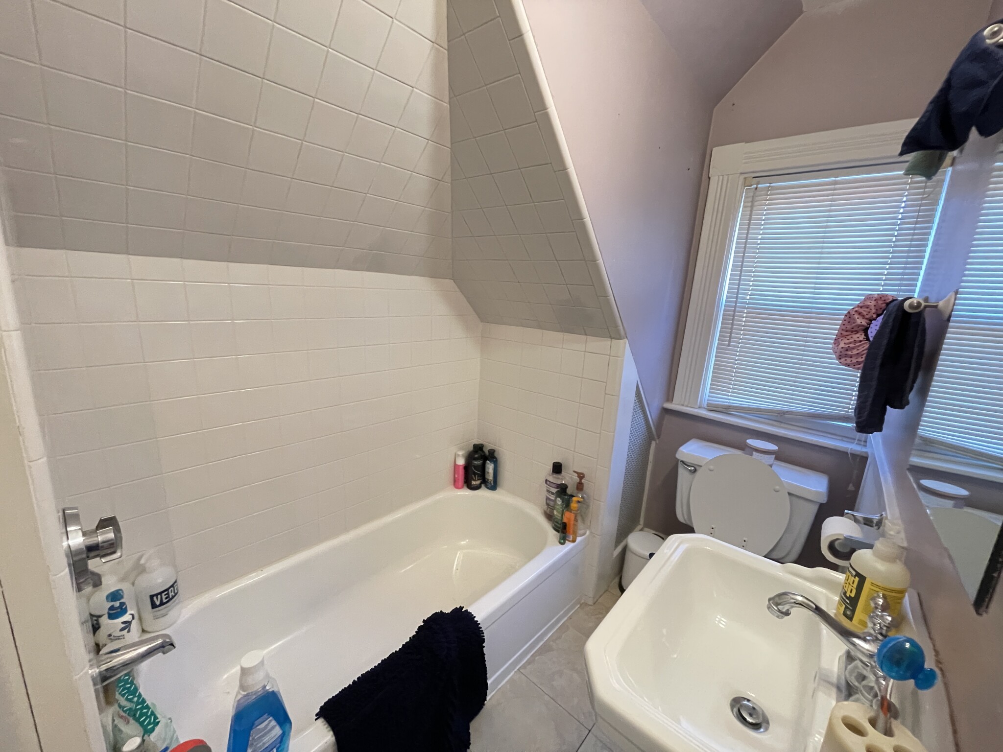 2 bed, 1 bath apartment for rent at 139 Winthrop Rd Unit 3, Washington Square — photo 10 of 16