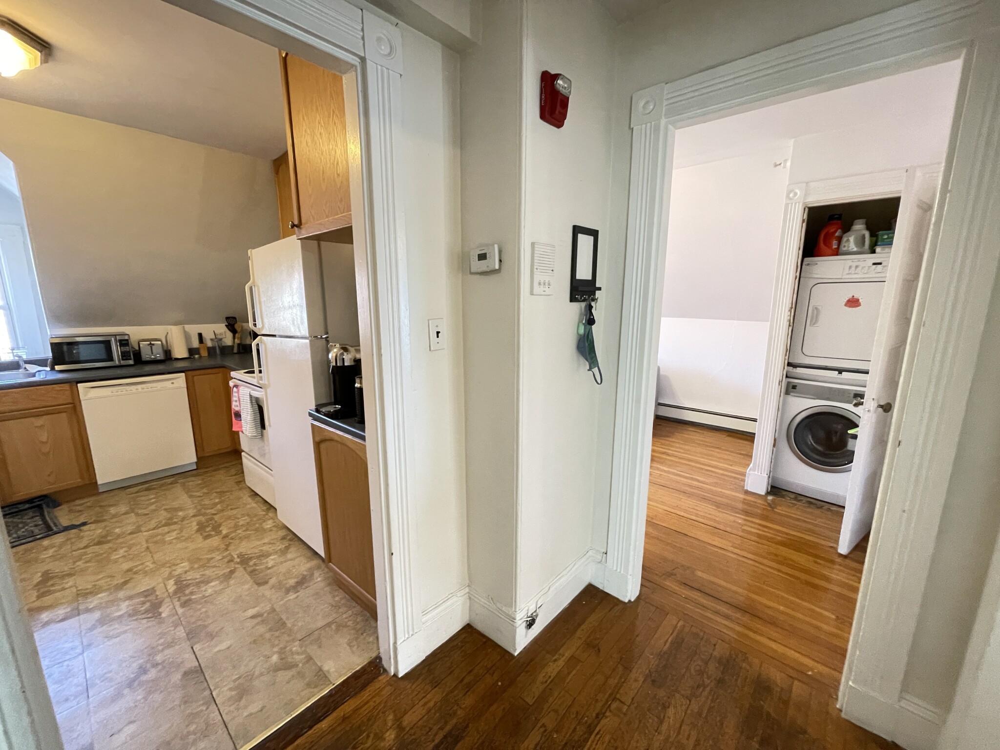 2 bed, 1 bath apartment for rent at 139 Winthrop Rd Unit 3, Washington Square — photo 8 of 16