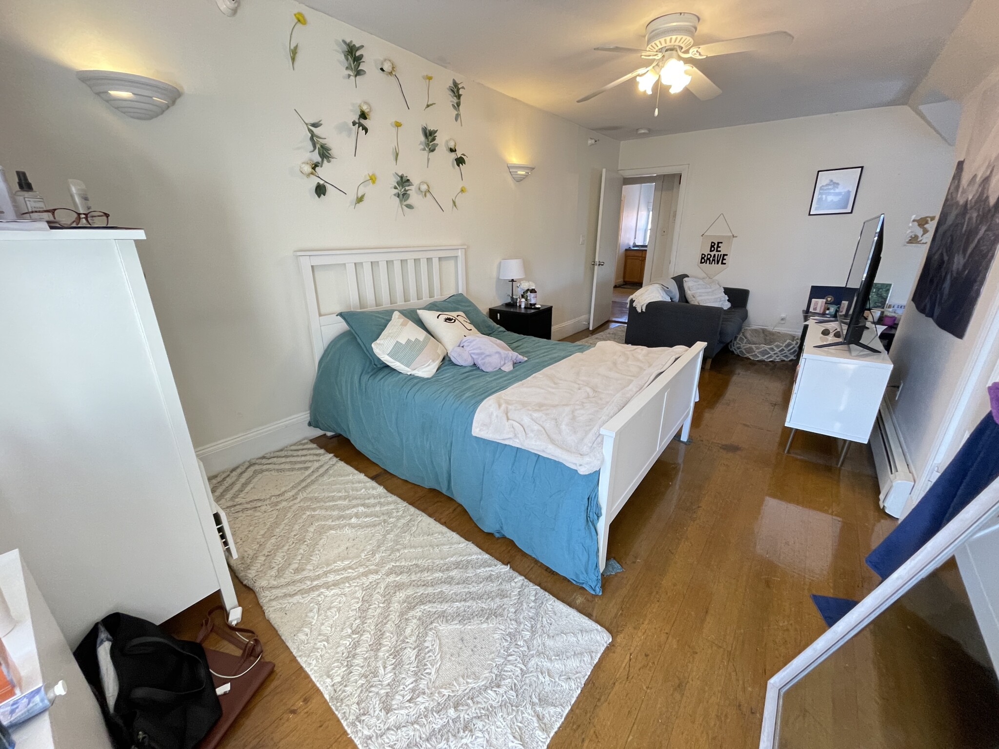 2 bed, 1 bath apartment for rent at 139 Winthrop Rd Unit 3, Washington Square — photo 12 of 16